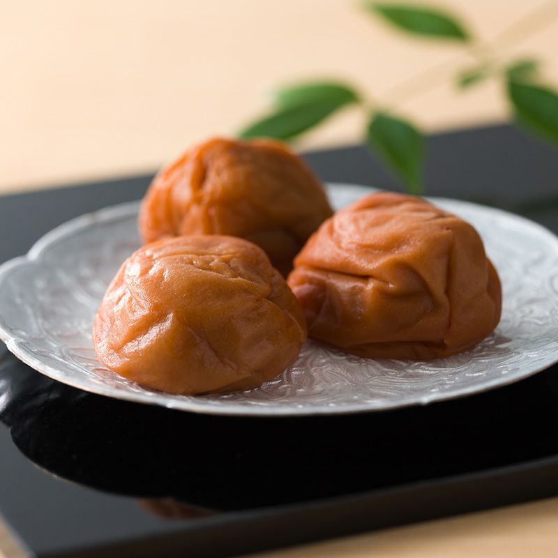 梅干し「ふくふく」木箱入 9粒　千疋屋 梅干し「ふくふく」木箱入 9粒 | 京橋千疋屋オフィシャルショップ